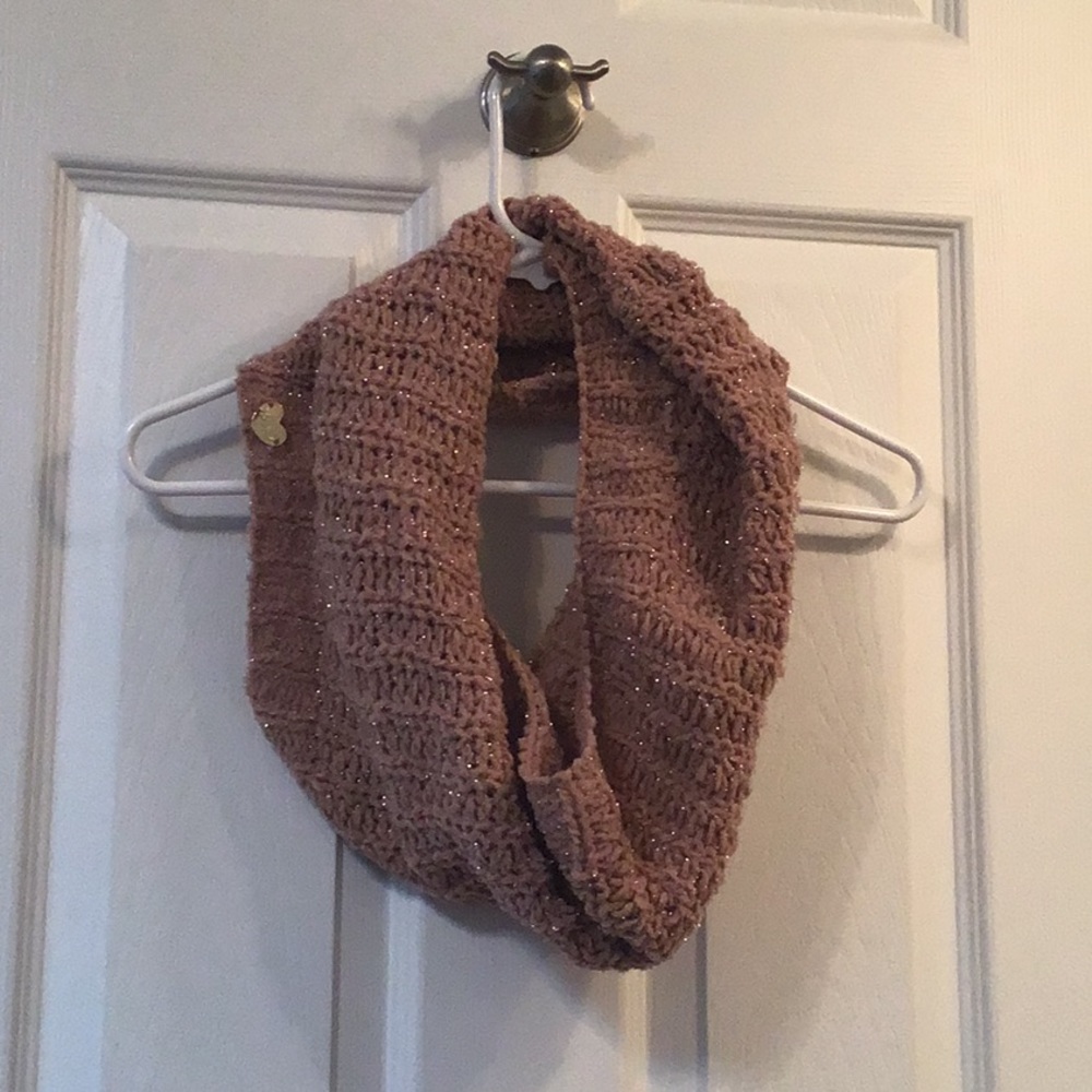 Sparkly circle scarf